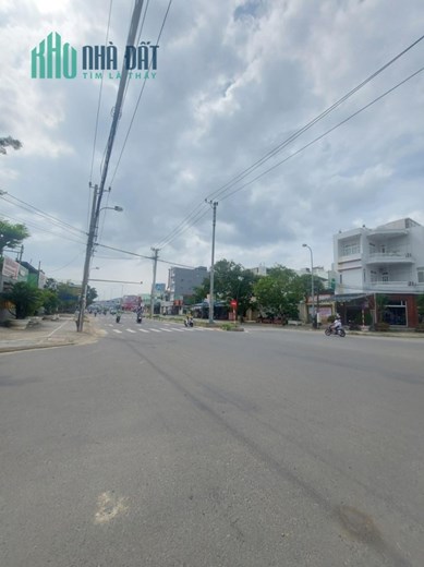 Bán Lô góc Mặt tiền Nam Trân, 220m2, ngang 9m, đường 33m, đối diện bến xe, chỉ 18 tỷ 500