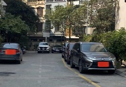 TRUNG TÂM BA ĐÌNH - PHÂN LÔ Ô TÔ - NHÀ MỚI THANG MÁY - GIÁ CỰC TÌNH YÊU