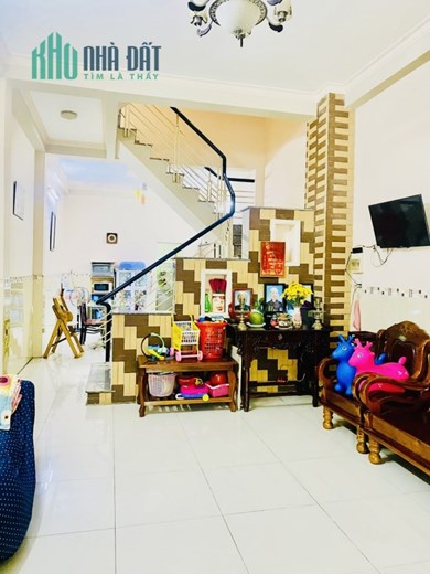 Bình Thạnh - xe hơi vào nhà - khu phân lô ông  LỚN ở - 4 tâng BTCT- 4PN - SỔ A4 - 10.3 tỷ - Nguyễn