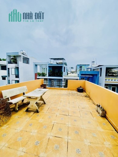 Bình Thạnh - xe hơi vào nhà - khu phân lô ông  LỚN ở - 4 tâng BTCT- 4PN - SỔ A4 - 10.3 tỷ - Nguyễn