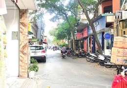 Bán Nhà Mặt Phố Trung Liệt Quận Đống Đa. 42m Xây 5 Tầng Mặt Tiền 4m Nhỉnh 10 Tỷ. Cam Kết Ảnh Thật