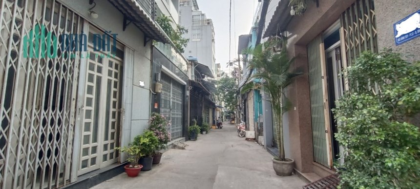 bán gấp nhà hẻm 4m Bùi Đình Túy, P. 12, Q. Bình Thạnh, giảm chào 300