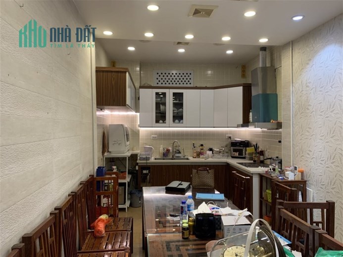 Bán Nhà Mặt Phố Trung Liệt Quận Đống Đa. 52m Xây 5 Tầng Nhỉnh 17 Tỷ. Cam Kết Ảnh Thật Mô Tả Chính