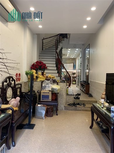 Bán Nhà Mặt Phố Trung Liệt Quận Đống Đa. 52m Xây 5 Tầng Nhỉnh 17 Tỷ. Cam Kết Ảnh Thật Mô Tả Chính