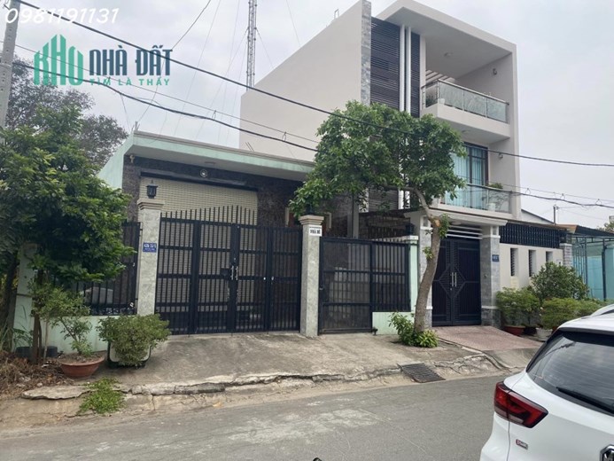 BÁN NHÀ MTKD TÂN MỸ, NGAY TRƯỜNG ĐH MARKETTING 9*20 CHỈ:90TR.M2