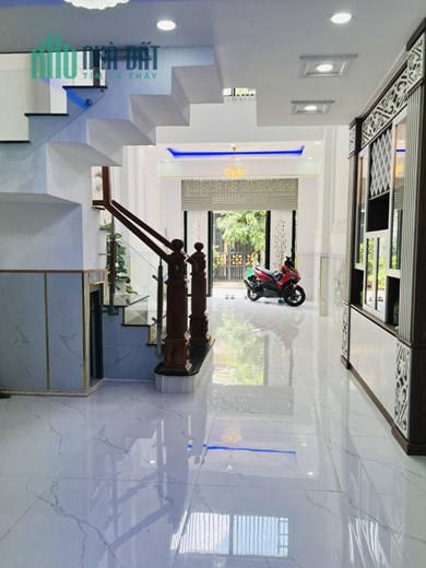 Nhà mới xây 5 tầng kinh doanh sầm uốt  Trung Mỹ Tây Quận 12 Chỉ 5.8 tỷ Lh: 0931972686