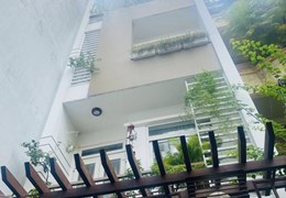 Bán nhà đường Trương Công Định, 76m2, 4 tầng, tặng toàn bộ nội thất, 13 tỷ