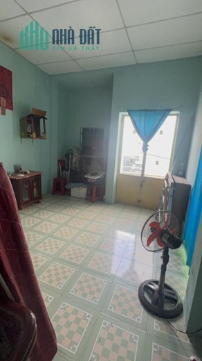 ♥ 1.3x tỷ nhà Lý Thái Tổ cách đường 30m, Góc kiệt thông, 2 tầng