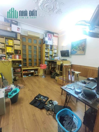 Bán Nhà Ngõ 252 Phố Tây Sơn 116m2 x 6 tầng thang máy, gần Phố ô tô đỗ cửa, 8 phòng ngủ khép kín