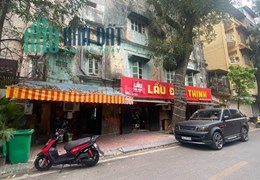 Cho thuê cửa hàng tầng 1 mặt phố Phó Đức Chính, P.Trúc Bạch, Ba Đình, 36tr/th; 0932229698