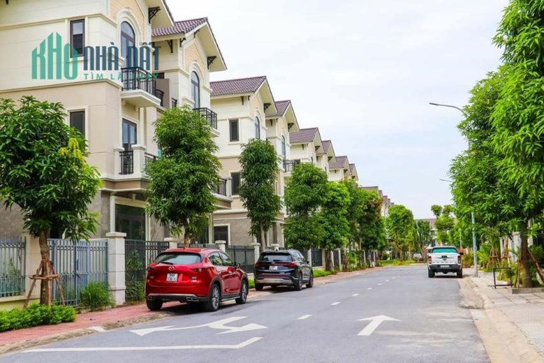 Chỉ 6 tỷ hơn chút sở hữu ngay Biệt thự nhà vườn 3 tầng tiếp giáp đường vành đai 3.Sát Quận Long