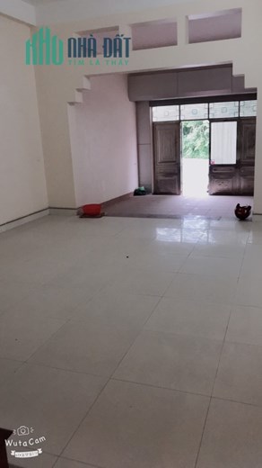 Cho thuê nhà 3 tầng đường Lê Đĩnh Chi, Liên Bảo, Vĩnh Yên