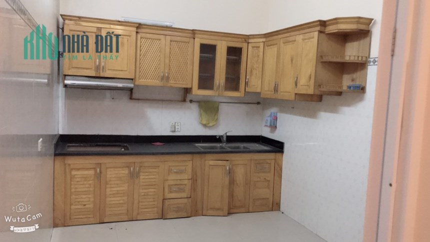 Cho thuê nhà 3 tầng đường Lê Đĩnh Chi, Liên Bảo, Vĩnh Yên
