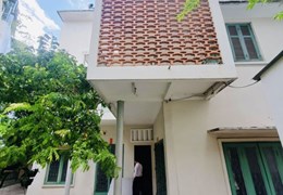Chính chủ cần bán biệt thự sân vườn 153m2 đường Trần Huy Liệu ,p15, Phú Nhuận, giá sốc 