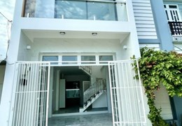 Bán nhà NGã tư Miếu ông Cù THuận An Bình Dương chỉ 999 triệu nhận nhà cho thuê