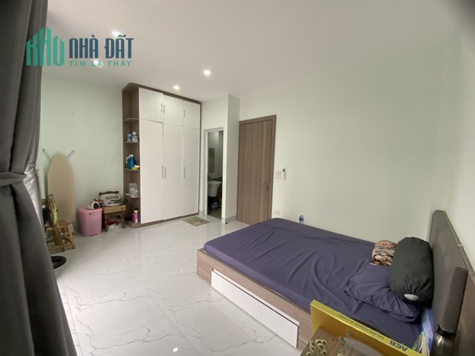 Cần nhượng lại nhanh căn nhà 4 tầng hoàn thiện full nội thất Centa Diamond VSIP Từ Sơn Bắc Ninh.