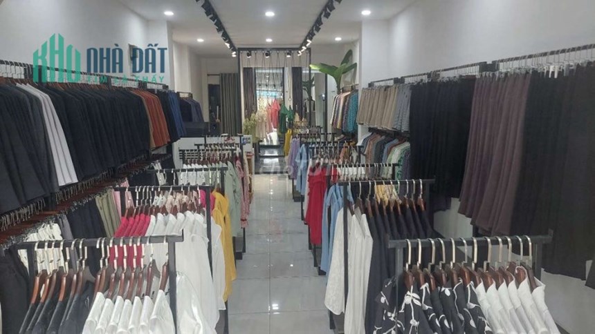 Cần sang gấp lại mặt bằng Lê Văn Việt sầm uất Q9