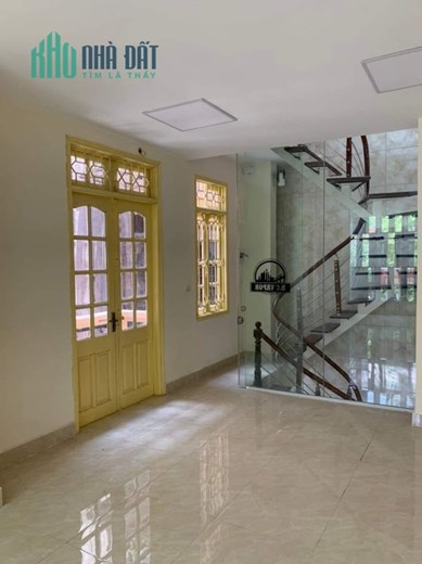 Bán Nhà Mặt Phố Ô Chợ Dừa 36m2 x 5 tầng, Mặt Phố vỉa hè đá bóng, ở sướng kinh doanh đỉnh cao, giá