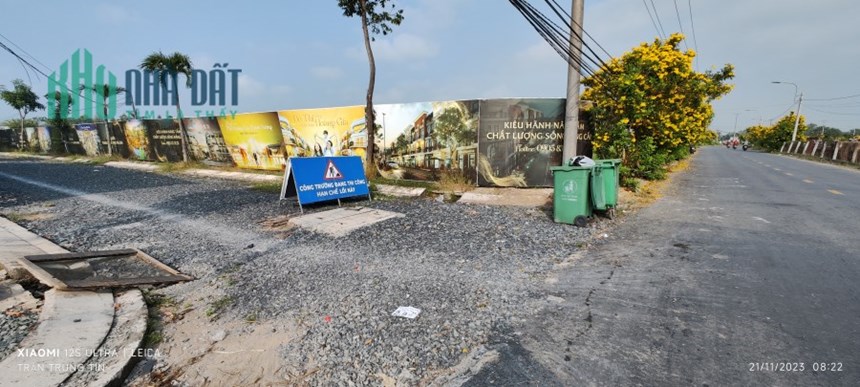 Bán lô đất lúa chuyển thổ phân lô hai mặt tiền giá 21,6 tỷ