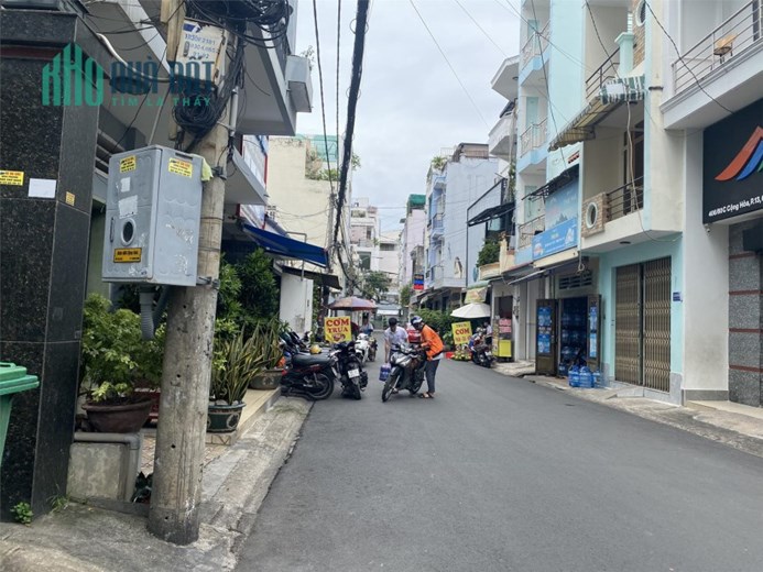 Thanh lý tài sản 406/51 Cộng Hòa, P.13, Tân Bình - 280m2, 10 tầng, 38 tỷ