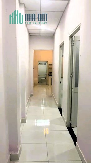Cho thuê nhà nguyên căn 110m2 có sân để ô tô 2pn đường Lê Văn Chí Linh Trung