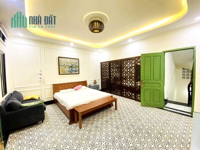 Bán nhà Hoàng Sâm, Hoàng Quốc Việt. 2 THOÁNG _ Ô TÔ TRÁNH 5M. 68m2/7,5tỷ