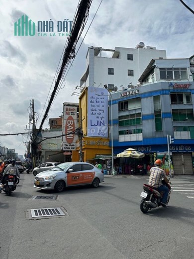 Căn Góc 2MTKD đường CMT8 giao Tô Hiến Thành