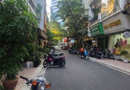 Chính Chủ Nhờ Cho Thuê Nhà Đẹp Kinh doanh phố Huỳnh Thúc Kháng, Đống Đa