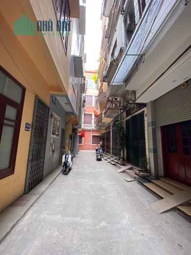 Ban Nhà Ngõ 95 Chùa Bộc 43/52m2 x 4 tầng, 4 phòng ngủ đầy đủ công năng, 2 mặt ngõ ô tô tránh, giá