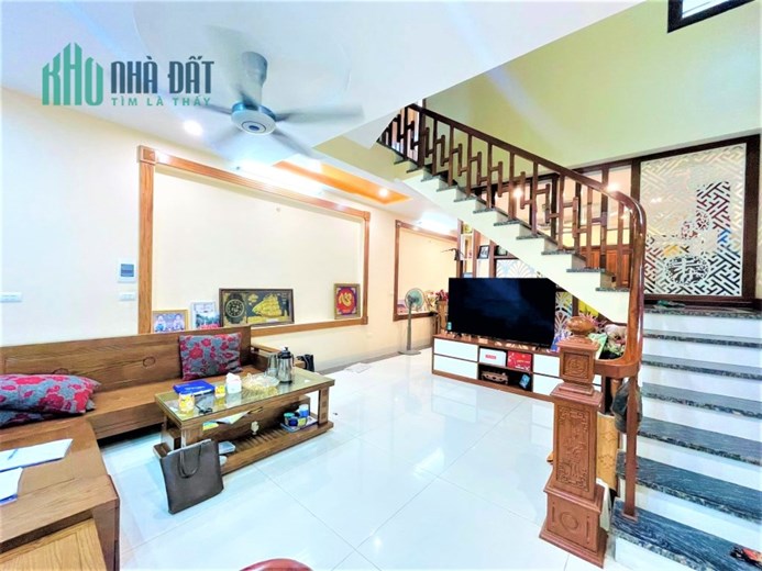 Nhà mặt phố Quang Trung, Hà Đông 50m2 KINH DOANH, DÒNG TIỀN Chỉ 6.9 tỷ
