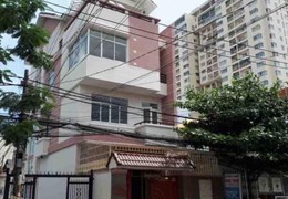 Bán biệt thự Lâm Văn Bền, P.Tân Kiểng, Q.7: 6 x 23, giá 25 tỷ.