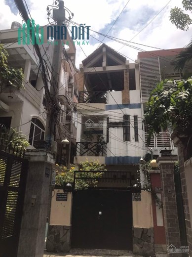 3131- Bán Nhà Phú nhuận Nguyễn Đình Chính 100m2 , 3 Tầng ,  4 PN , có sân vườn Giá 11 tỷ 5