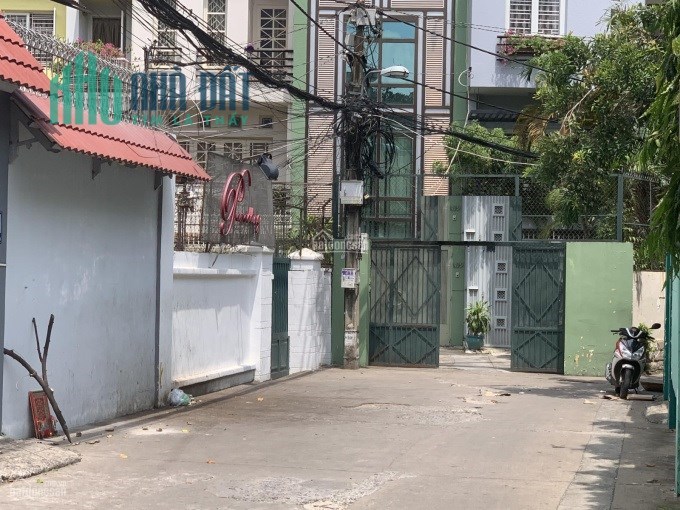3131- Bán Nhà Phú nhuận Nguyễn Đình Chính 100m2 , 3 Tầng ,  4 PN , có sân vườn Giá 11 tỷ 5