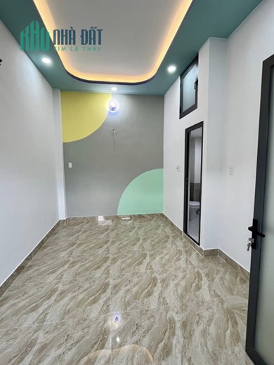 HẺM XE HƠI 5M - NHÀ 3 TẦNG BTCT ĐẸP LONG LANH - 29M2 VUÔNG VỨC - HUỲNH THIỆN LỘC GIÁ 3.1 TỶ