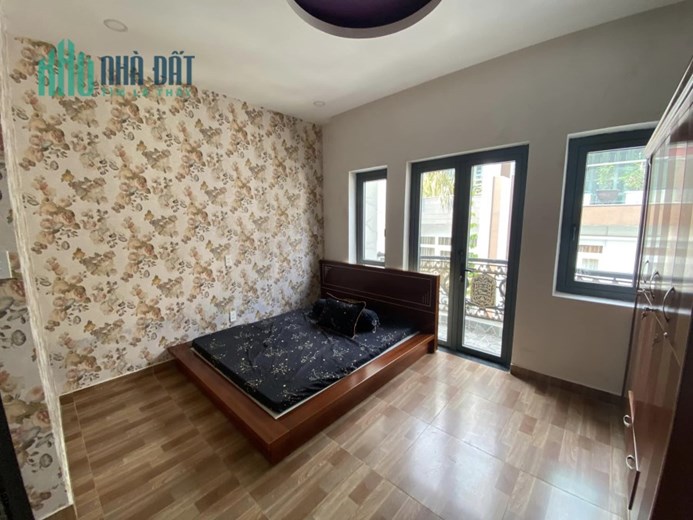 NHÀ ĐẸP BÌNH TÂN-TÂN KỲ TÂN QUÝ - 5 TẦNG - HXH - 210M2 DTSD - GIÁ 6 TỶ HƠN CHÚT