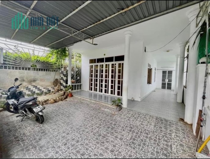 Bán nhà gần kho trứng VĨnh Thạnh,đường bê tông 5m,cách đường Phú TRung chỉ 100m