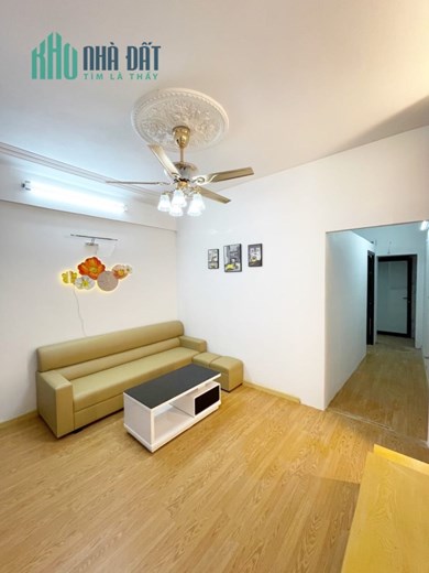 Hiếm - Rẻ - Đẹp - Bán Tập thể Sư Phạm Trần Quốc Hoàn 70m 2 ngủ 1 wc chỉ 2.15 Tỉ