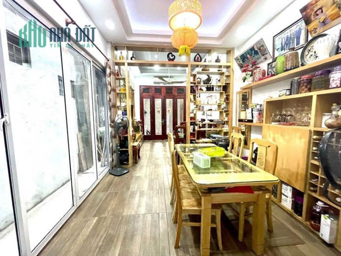 CHÍNH CHỦ BÁN CĂN NHÀ 80M2 *7M MT TẠI KIM MÃ, NGÕ OTO TRÁNH VỪA Ở VỪA KD, GIÁ 13.2 TỶ