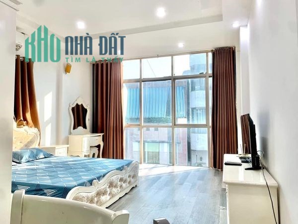 Cần nhượng lại căn hộ mini mặt phố Hàng Cháo - Đống Đa