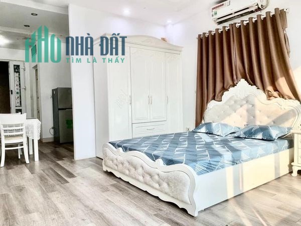 Cần nhượng lại căn hộ mini mặt phố Hàng Cháo - Đống Đa