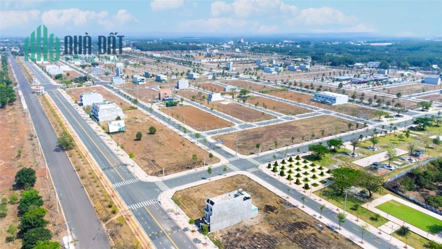 Bán nhanh lô đất nằm trong khu đô thị phức hợp - cảnh quan Cát Tường Phú Hưng