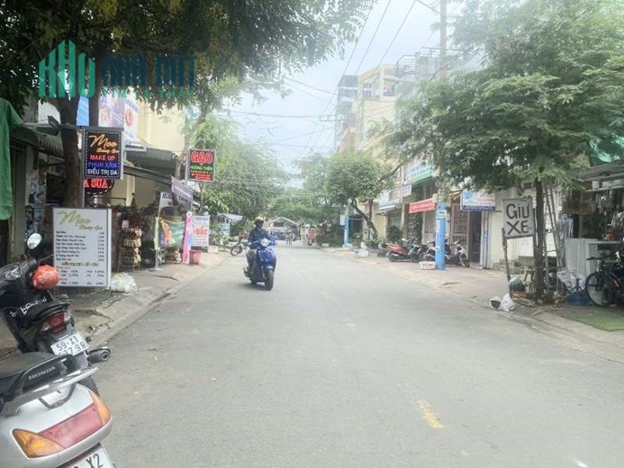 Bán gấp Mặt Bằng Kinh Doanh -56m2-4 tầng -Ngay Chợ Phước Bình-Thủ Đức