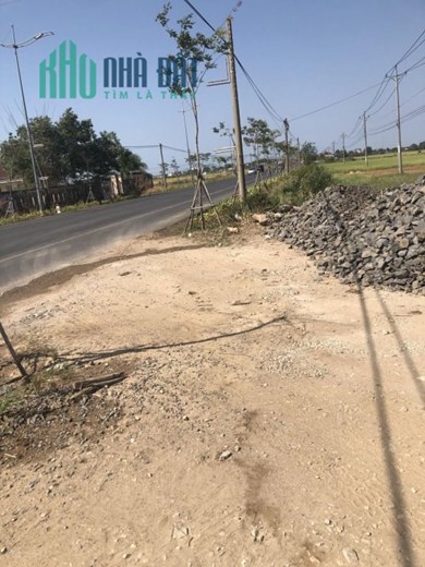 CHO THUÊ ĐẤT 28X50M CÓ 150M2 THỔ CƯ