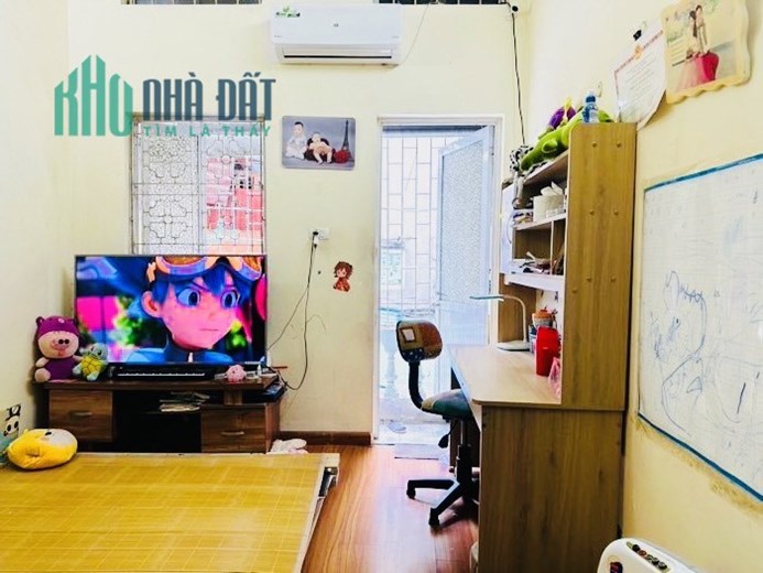 Bán Nhà Vừa Rẻ Vừa Đẹp ngõ Chợ Khâm Thiên 2,15 tỷ DT 20mx3T, Sđcc