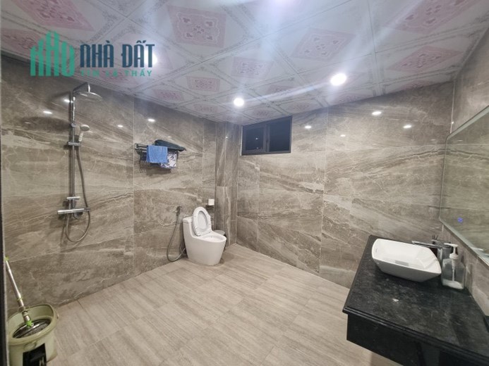 Bán toà nhà căn hộ dịch vụ Mỹ Đình, Lê Đức Thọ, Từ Liêm, 210m2, 10 tầng, dòng tiền 3 tỷ/năm.