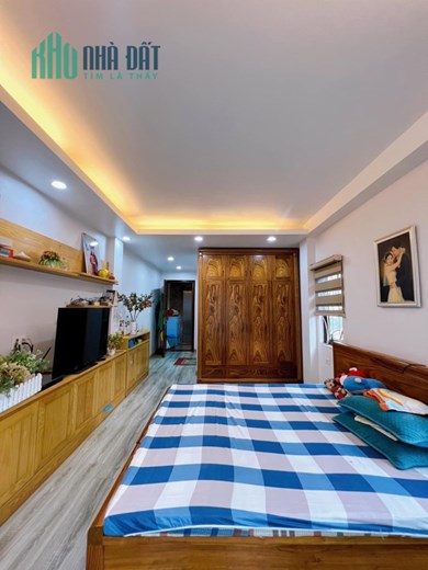 Bán nhà phố Xã Đàn, 20m mặt phố, nhà đẹp, dân xây, 69m, 7 tỷ 99