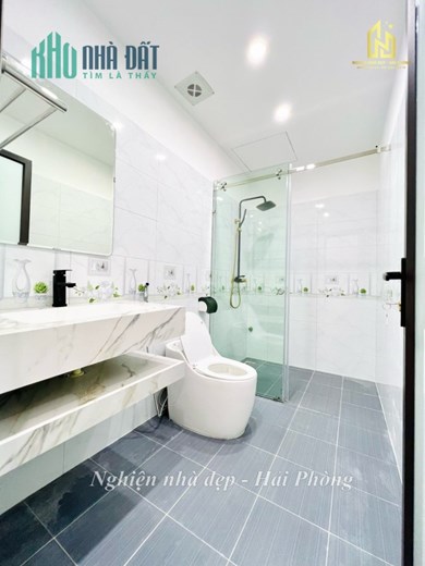 Bán nhà độc lập ngõ Nam Pháp 1, diện tích 45m 3 tầng GIÁ 2.69 tỉ ngõ nông