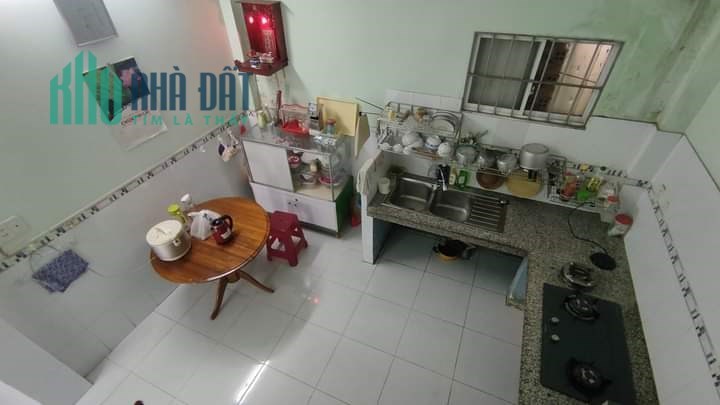 Bán nhà 2 lầu 60m 4PN hẻm 111 / Lê Đình Cẩn Tân Tạo Bình Tân, 3 tỷ 490tr