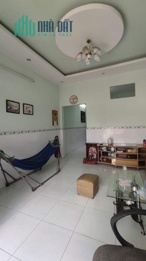 Bán nhà 2 lầu 4PN hẻm 111 / Lê Đình Cẩn Bình Tân, 3 tỷ 490tr