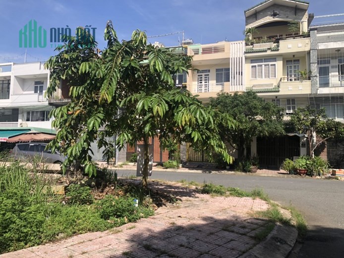 ĐỊNH CƯ NN CẦN BÁN GÁP CĂN NHÀ XD 5 ĐUÒNG LIÊN PHƯỜNG Q99 BAO RẺ TOÀN KHU )
